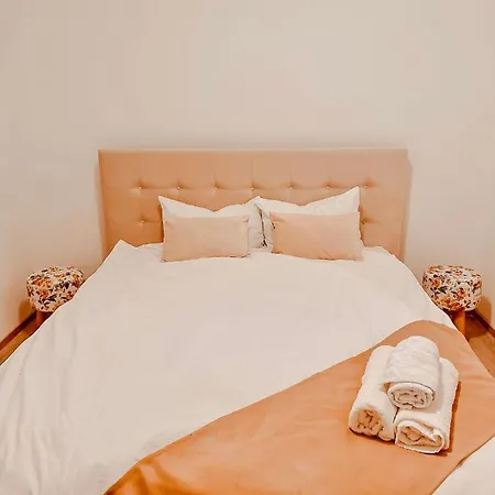 Apartment Lovely In A Quiet Area - Spitalul Judetean L5